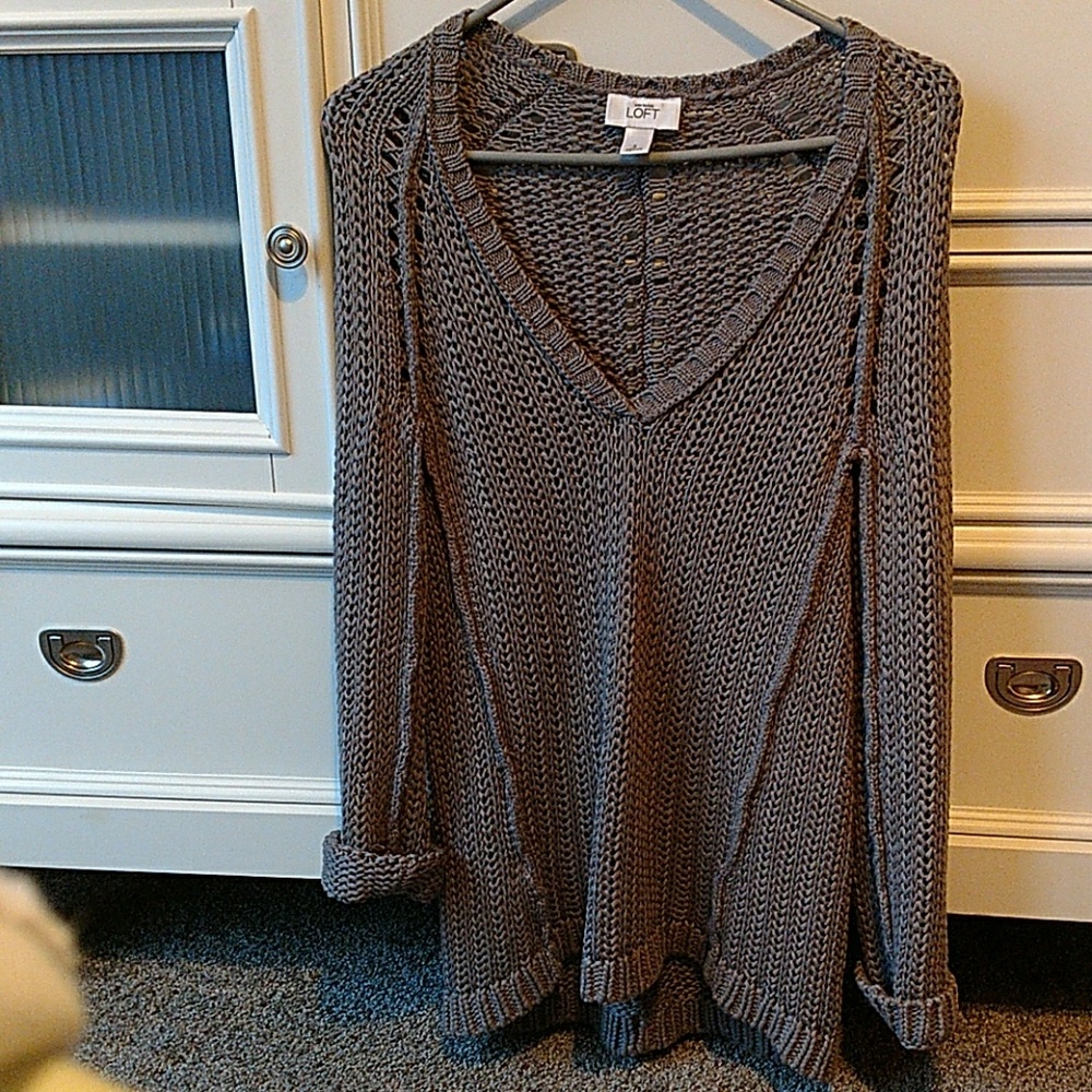 Grey Ann Taylor Loft V-neck sweater